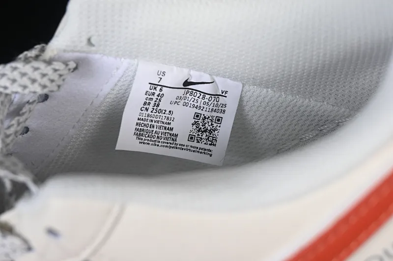 All categories Nk Air Force 1 Air Force series Nk Air Force 1 Low Air Force low-top Nike Air Force 1'07 Low joint beige gray red stitching Air Force 1 low-top casual sneakers JP8028-070